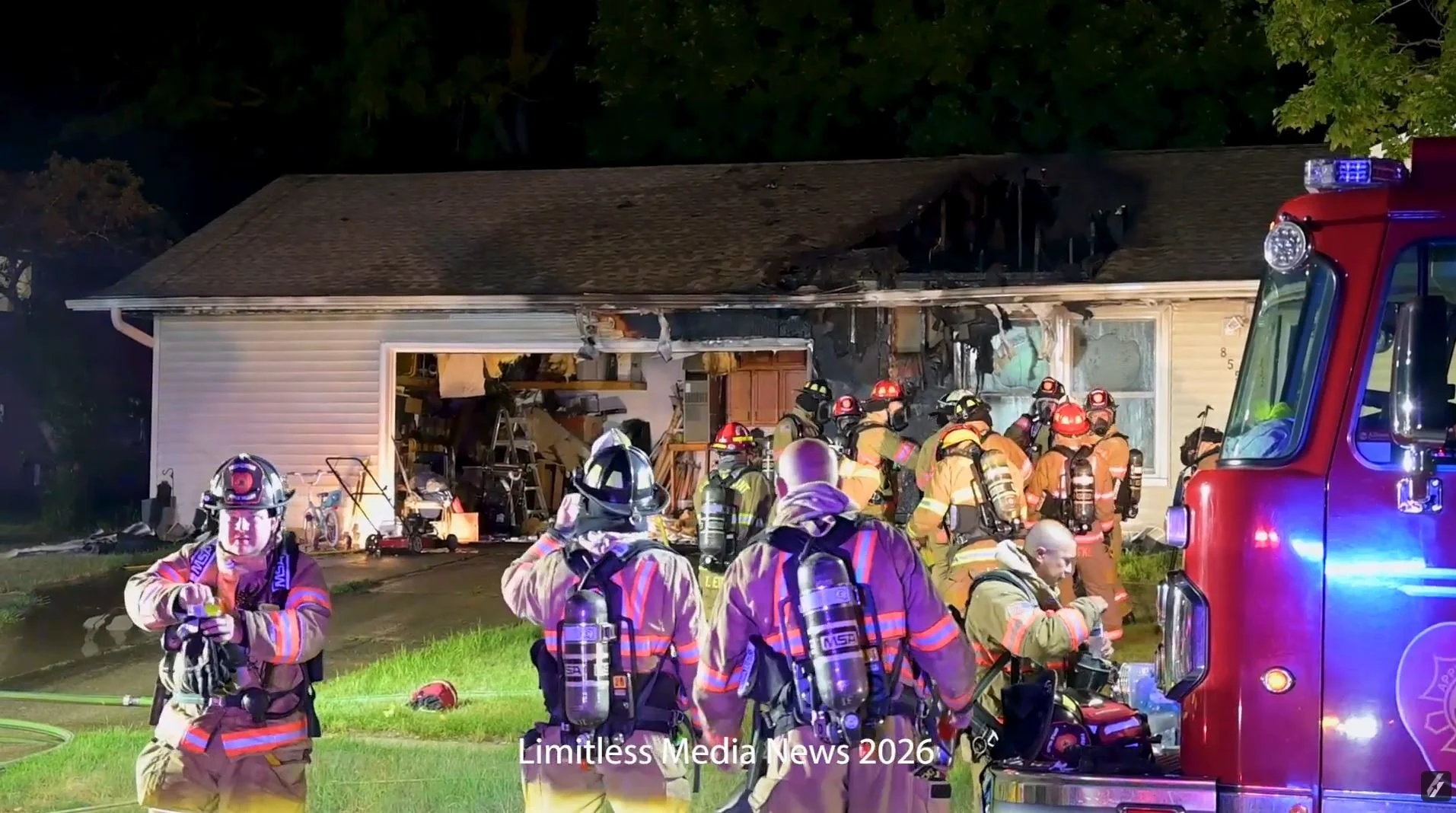 Apple Valley Garage and House Fire.JPG