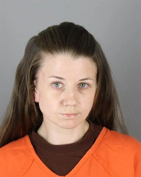 Mother Charged With Child Neglect, Endangerment After Drugs Allegedly Found in Vehicle With 5-Year-Old