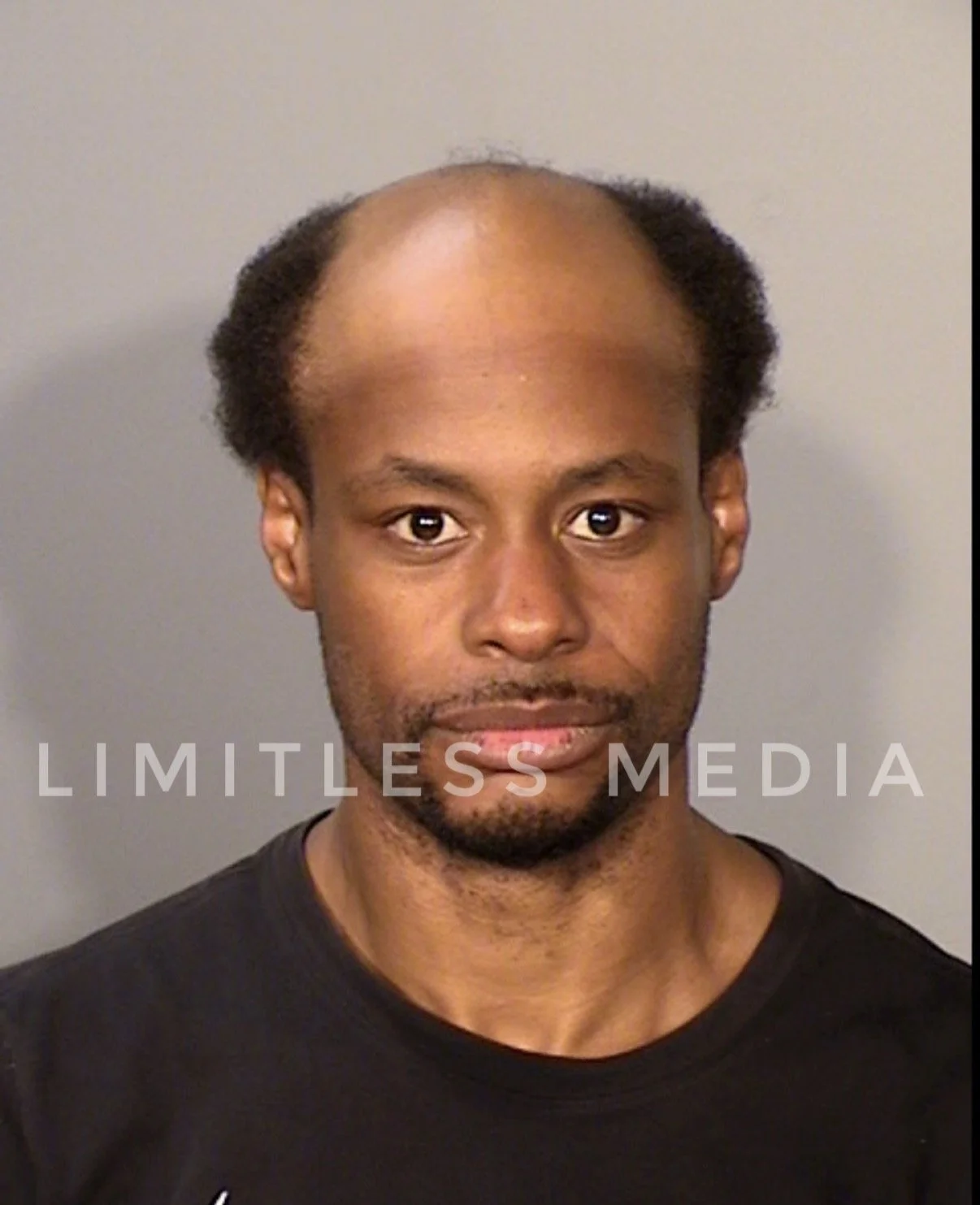 St. Paul Man Accused of Approaching Pair With Machete, Failing to Comply With Predatory Offender Registration