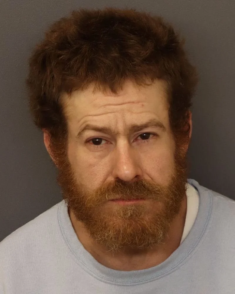 Minneapolis Man Charged in Rosemount Carjacking After Alleged Knife Threats, Multi-Agency Pursuit, and Crash in West St. Paul