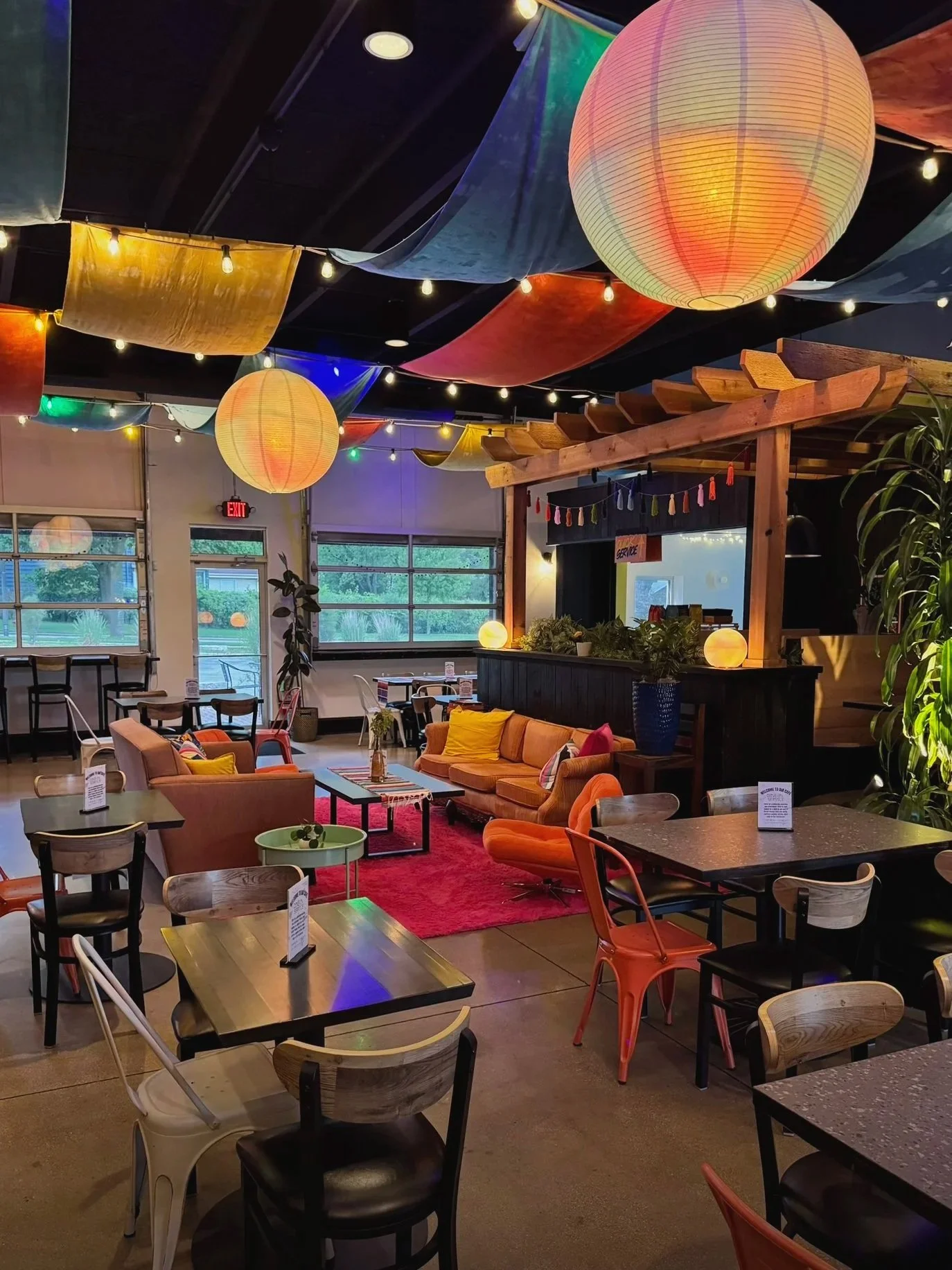 DIA Café After Dark (Night)
