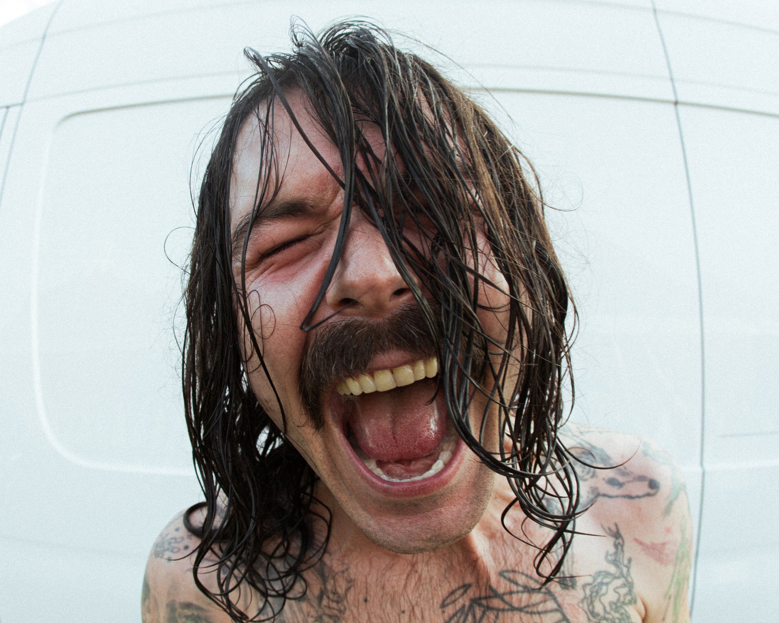 Simon Neil-1.jpg