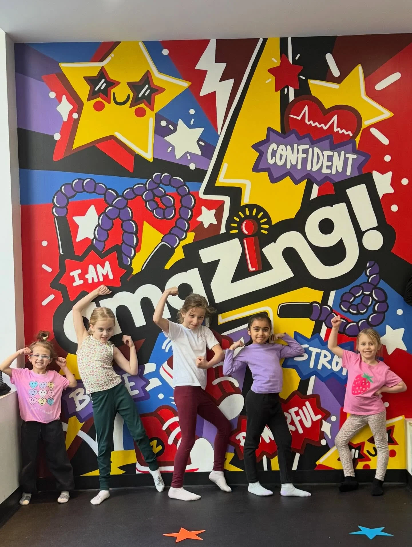 ⚡️IT WAS A VERY STRONG GIRLS WEEKEND⚡️

This past weekend we hosted a private Strong Girls Afternoon for a group of girls going to camp together AND our first monthly Strong Girls Club at the UES Studio💪

All of the girls practiced confidence-boosti