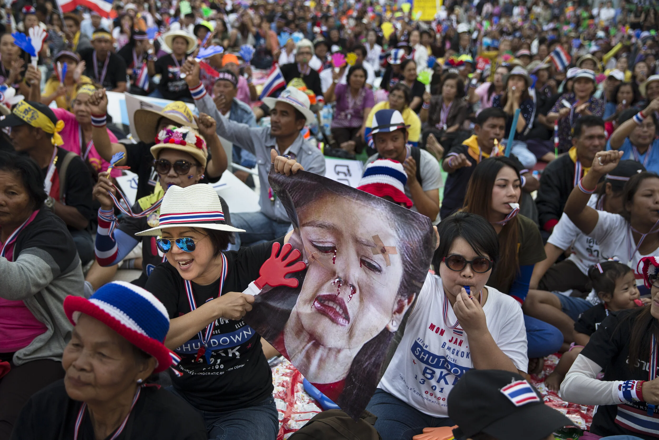 010 - 2014 - Bangkok Shutdown - Photographer John Minchillo.jpg