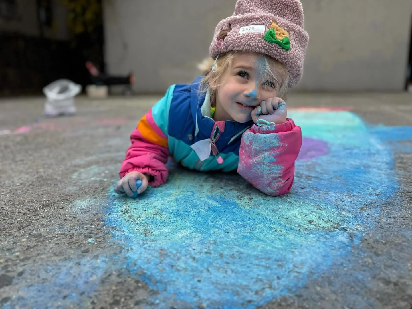 At Wonderforest we believe that&hellip;

-Children should be allowed to get messy and dirty, immersing themselves in tactile play and sensory exploration both inside &amp; outside.

-Children learn and express themselves in different ways and therefo