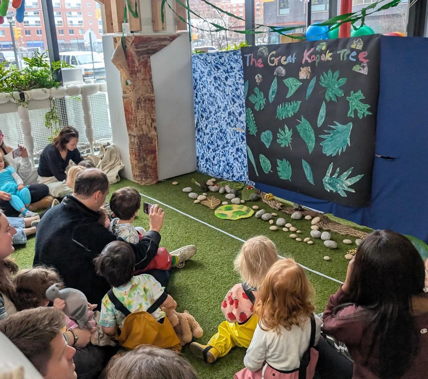 A big round of applause for the Puffballs 👏👏👏 !!!

For over a month, the Puffballs (4/5s class) have been working with the Great Kapok Tree story, learning about the characters, the rainforest, types of trees and animals, and its importance to the