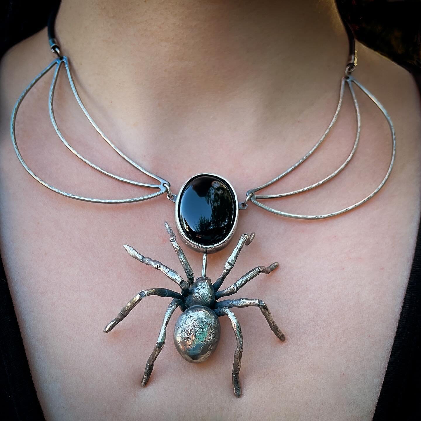 My first spider, a house black. Hand sculpted and cast in sterling silver with black onyx and a fabricated silver necklace. Not everyone&rsquo;s cup of tea, but someone&rsquo;s champagne. #silverjewellery #australianartists #naturespeaks #canberraart