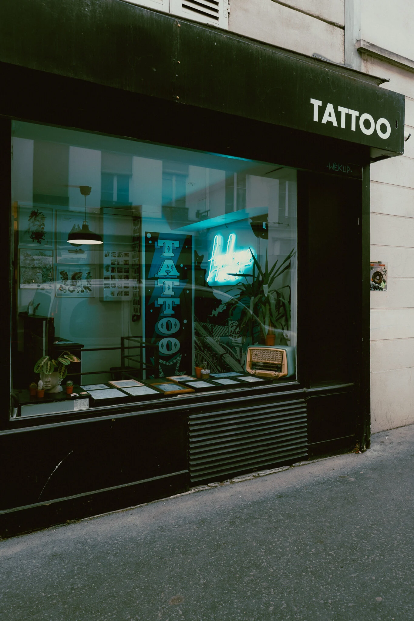 Landscape Tattoo Oberkampf - Salon de tatouage Paris 11