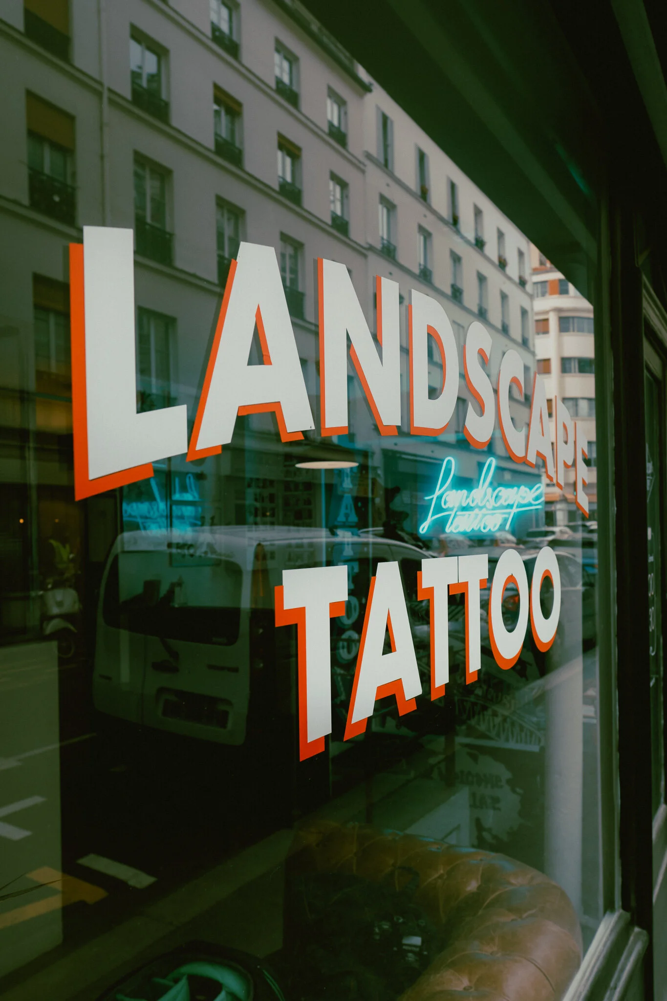 Landscape Tattoo Oberkampf - Salon de tatouage Paris 11