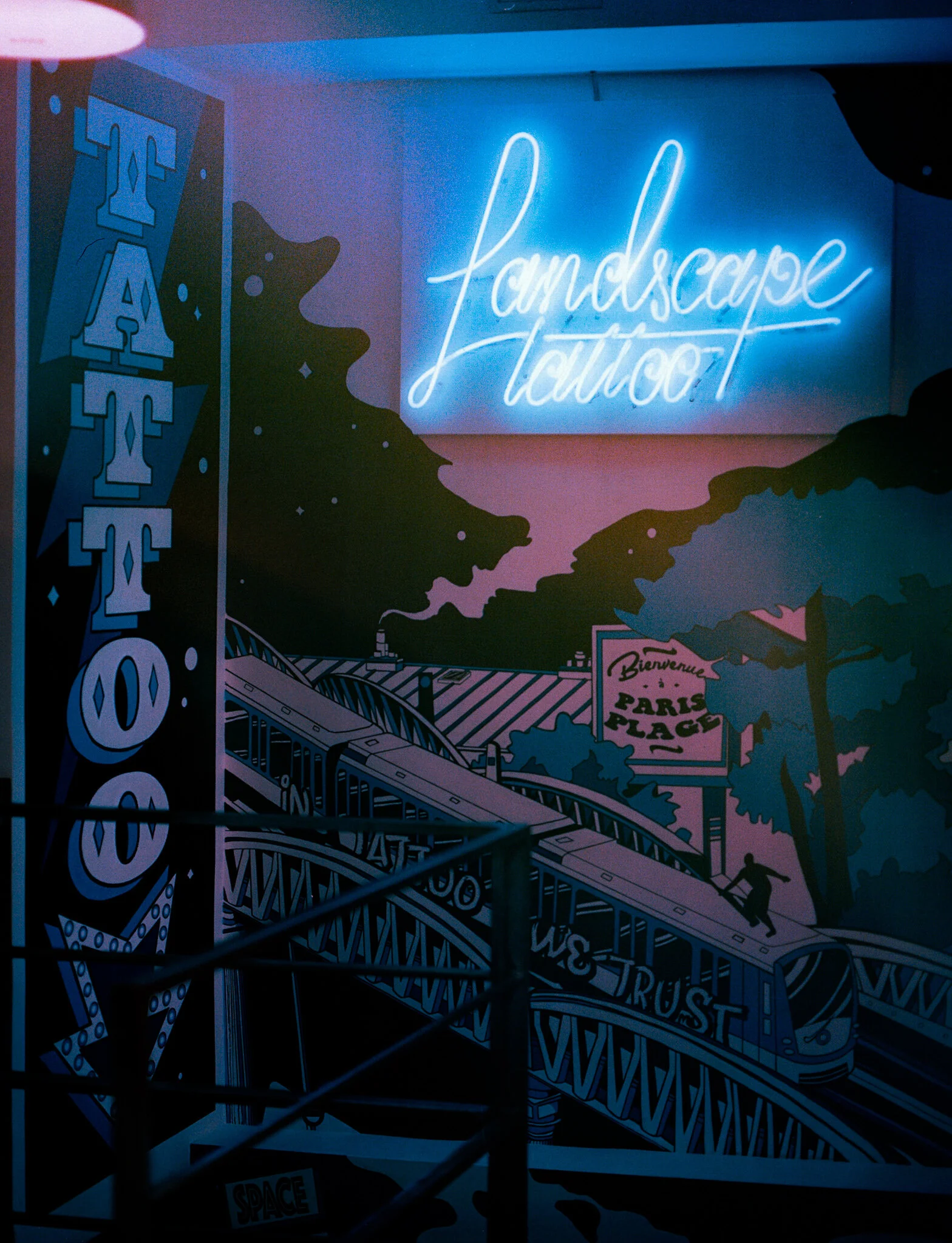 Landscape Tattoo Oberkampf - Salon de tatouage Paris 11