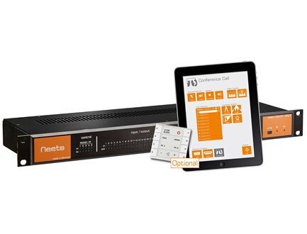 av-control-system_alfa-ii-with-ipad (1).jpeg