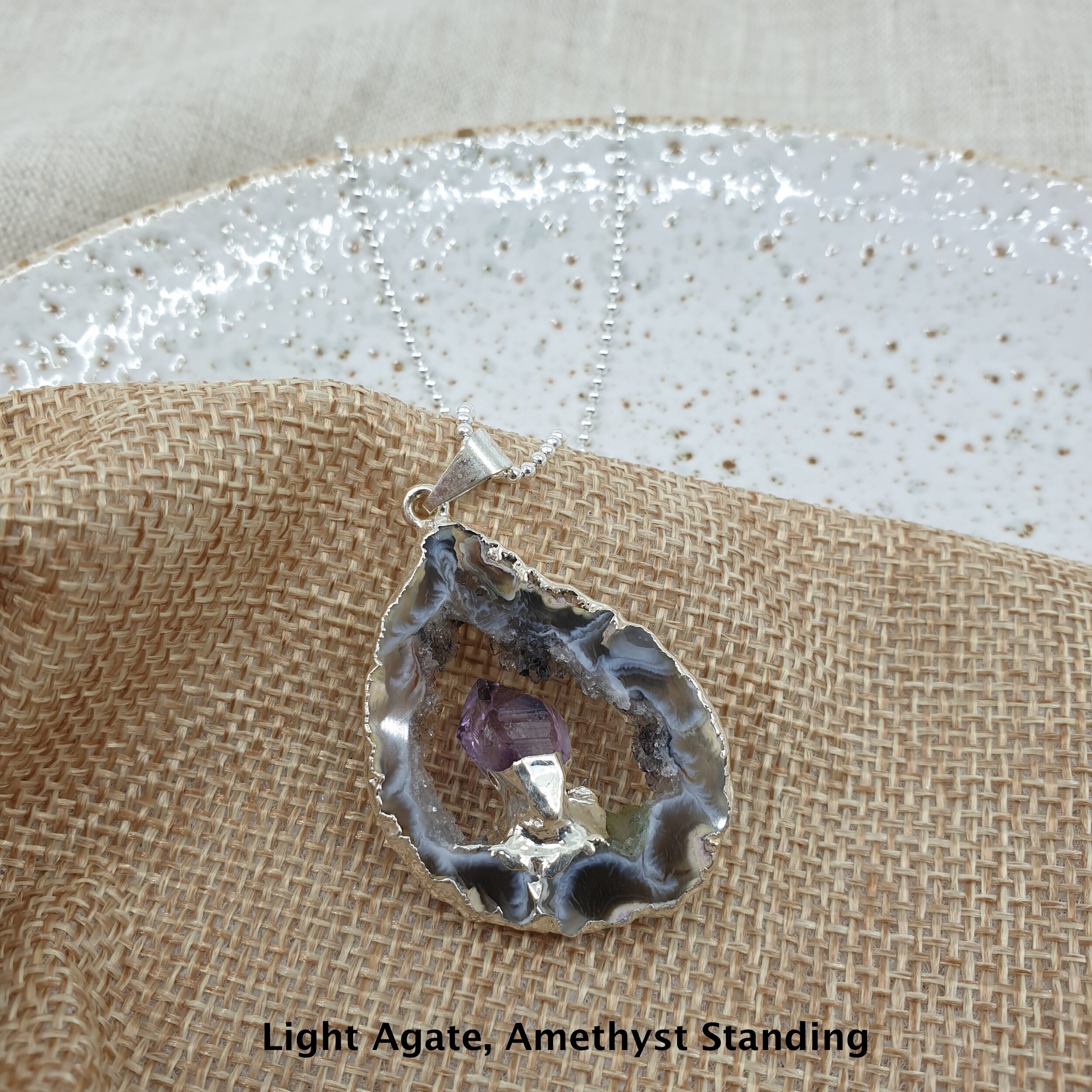 Light_Agate_Amethyst_Standing.jpg