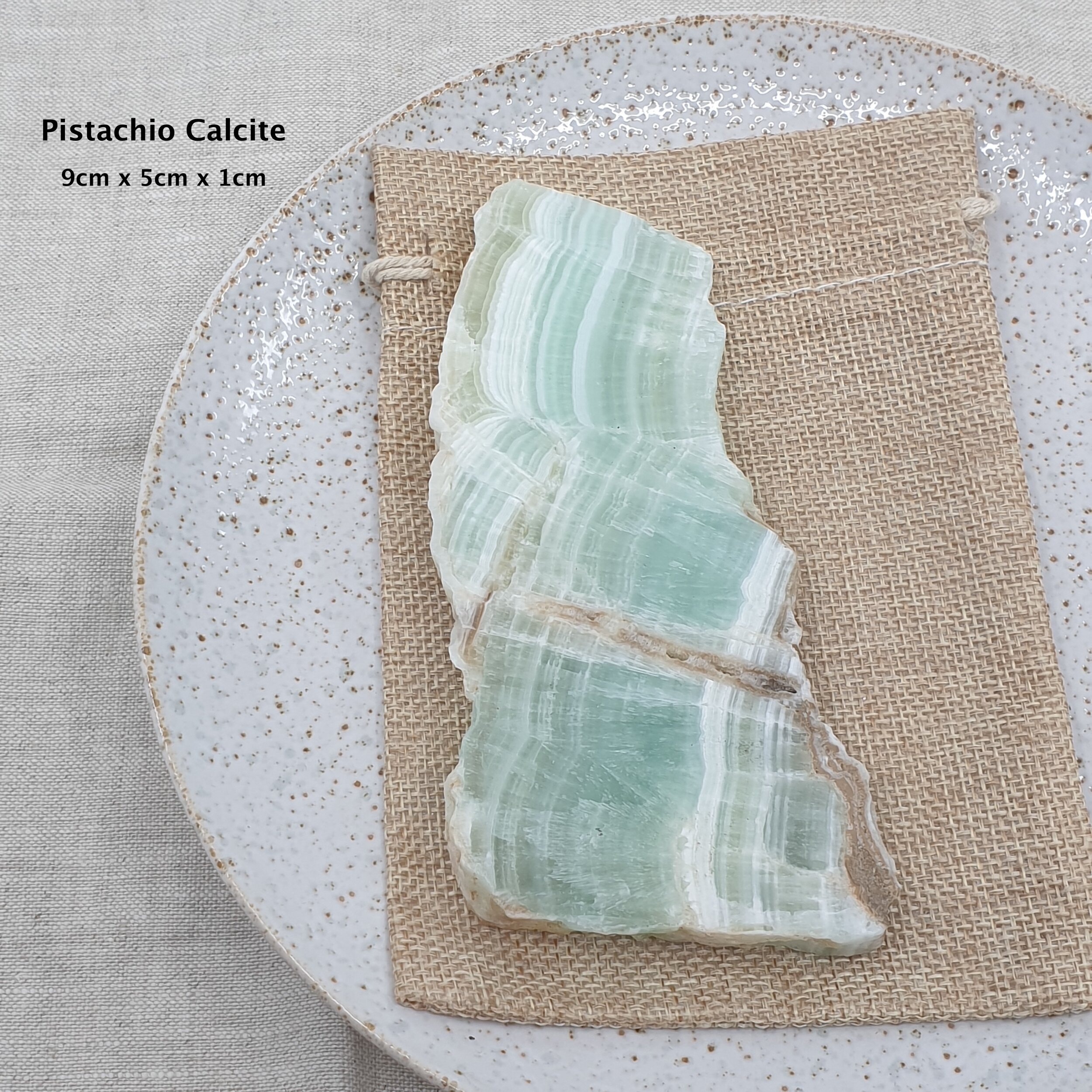 Pistachio_calcite_2.jpg