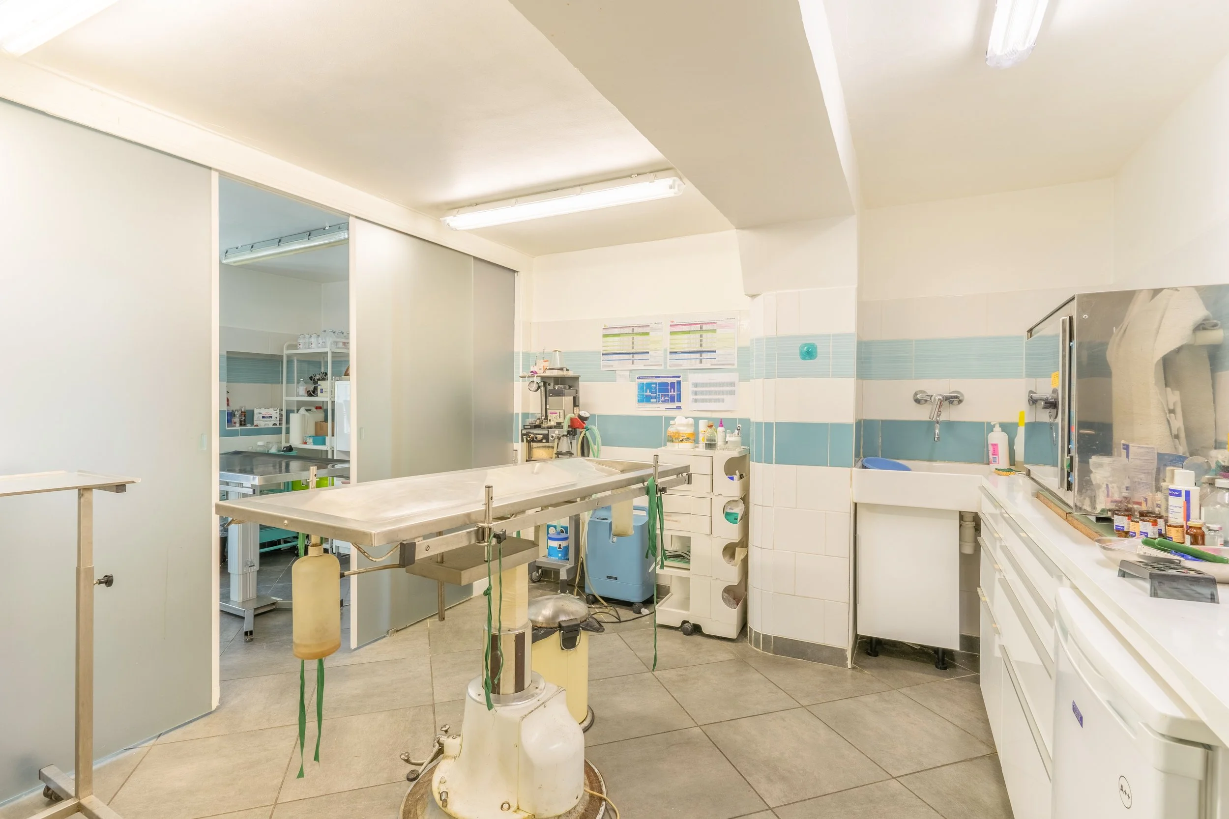 Salle de chirurgie 1.jpg