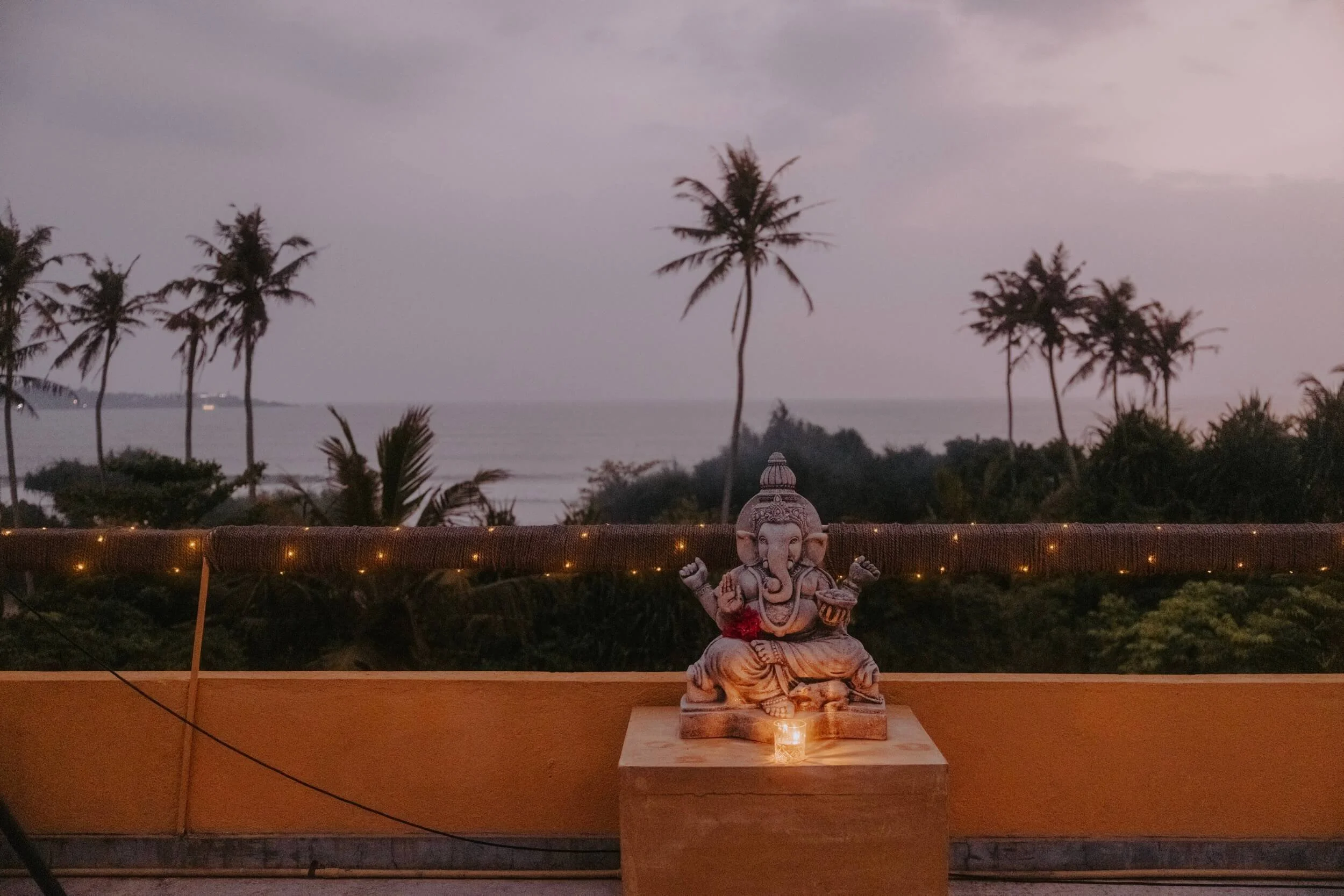 Beachfront-yoga-Retreat-Sri-Lanka.jpg