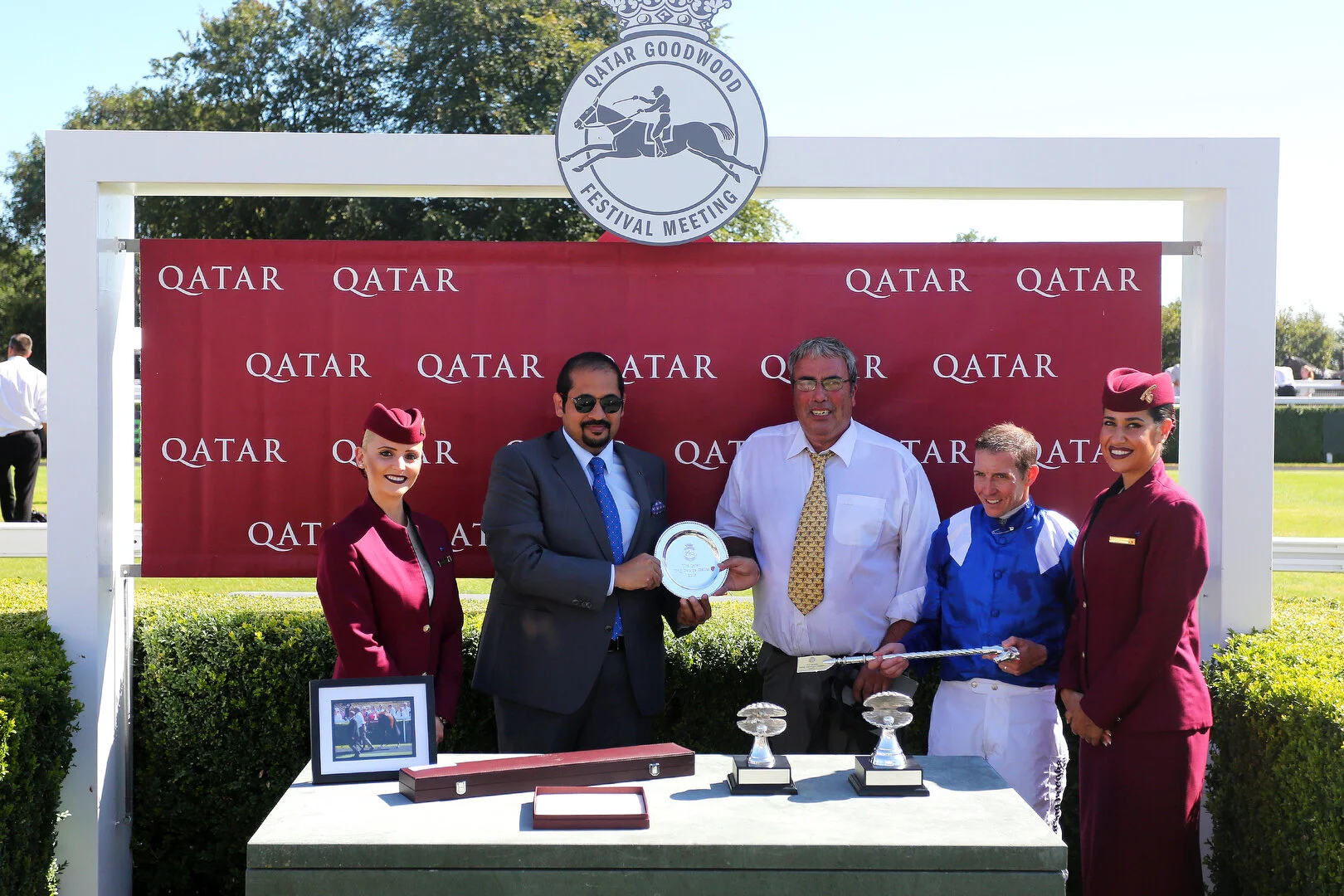 Trophy presentation after the King George - The late Sheikh Hamdan Al Maktoum, Bob Grace, Jim Crowley
