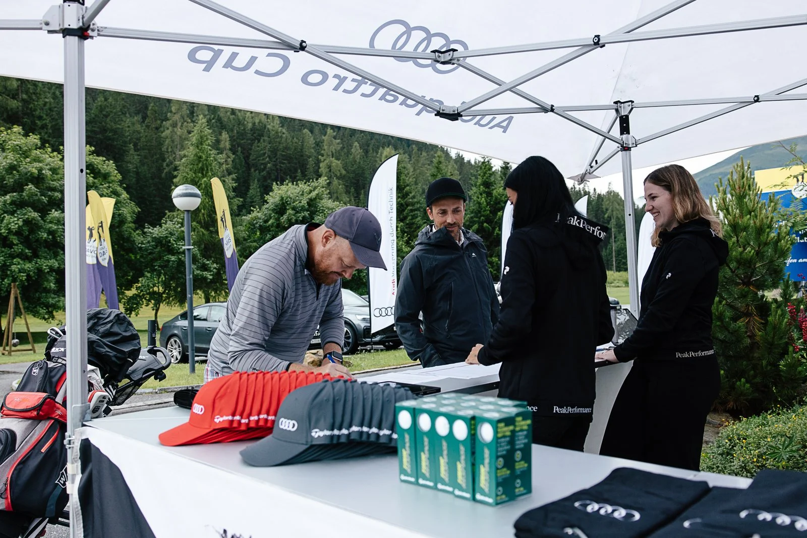 audi-quattro-cup-golf-event-05.jpg