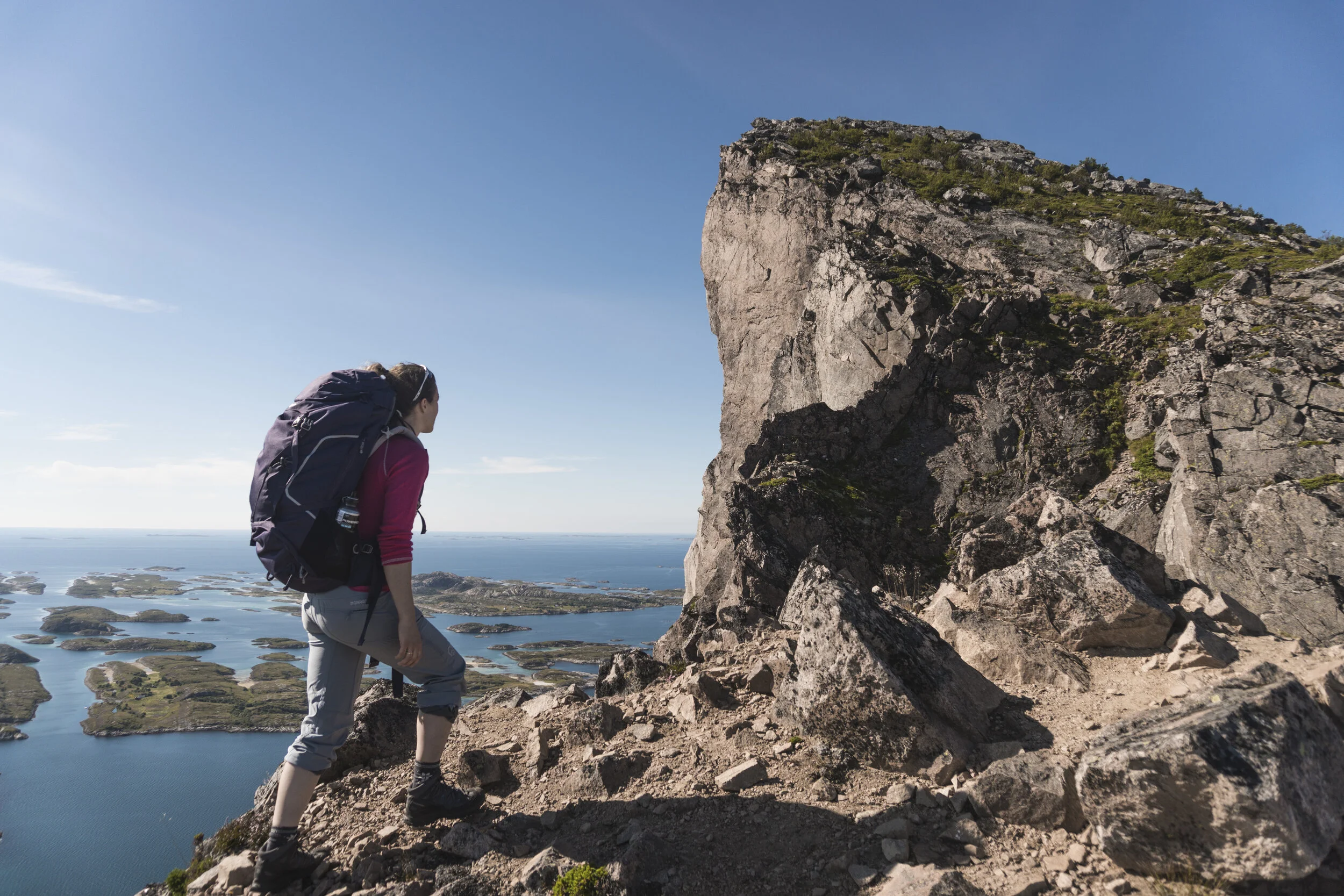 3 Vandring Rødøyløva foto Simon Fossheim.JPG
