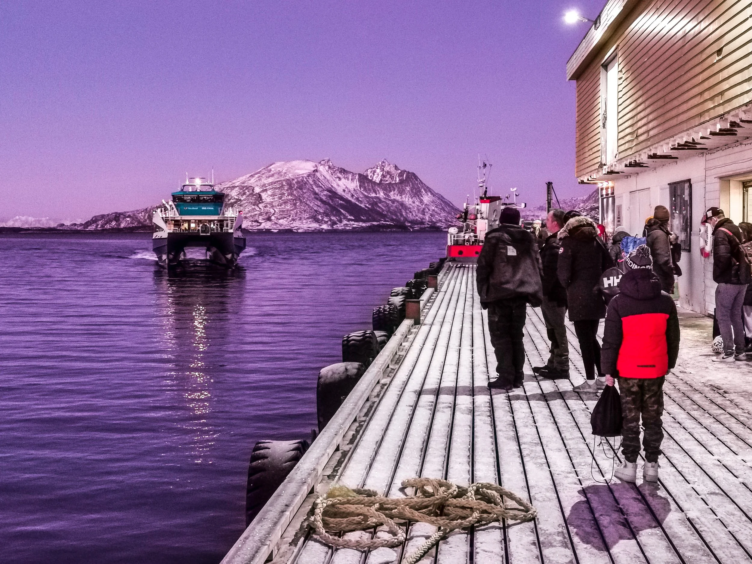 Kan bli innstilt på kort varsel