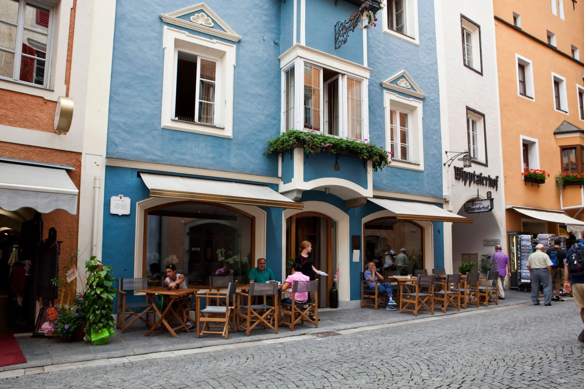 Good-Trips_Haus-am-Turm_vinzenz001.jpeg