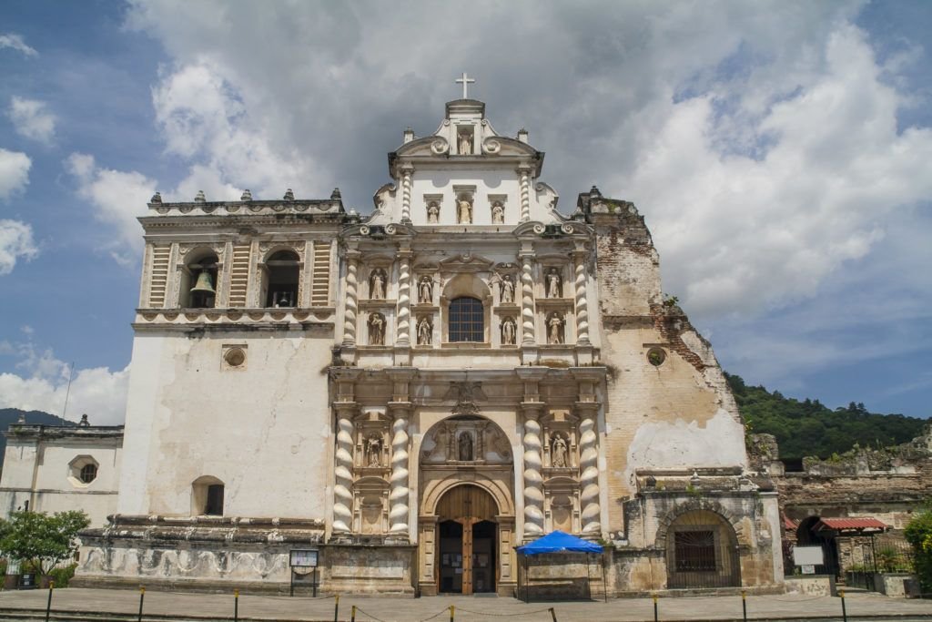 templo-san-francisco_antigua-guatemala.jpg