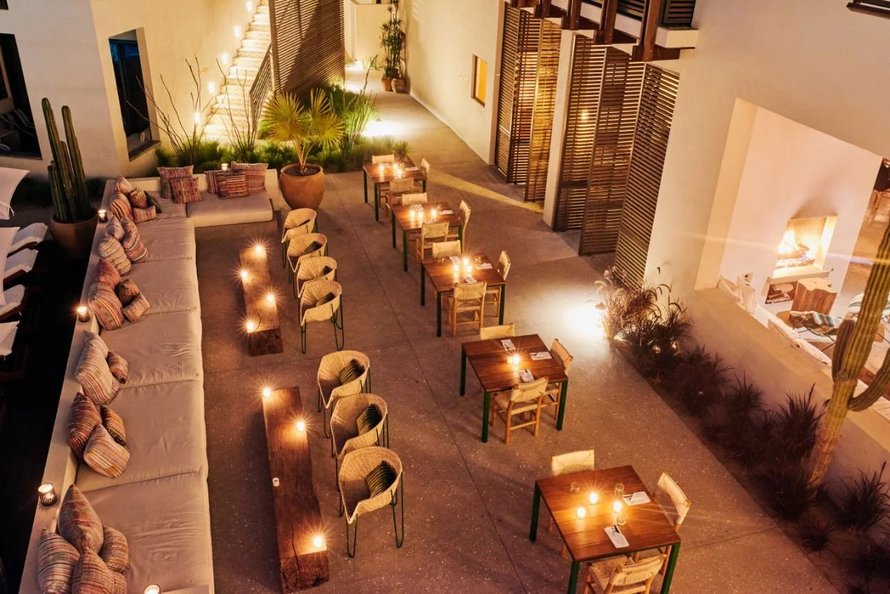 San-Cristobal_Todos-Santos_Good-Trips-Travel_Benno Bar.jpg