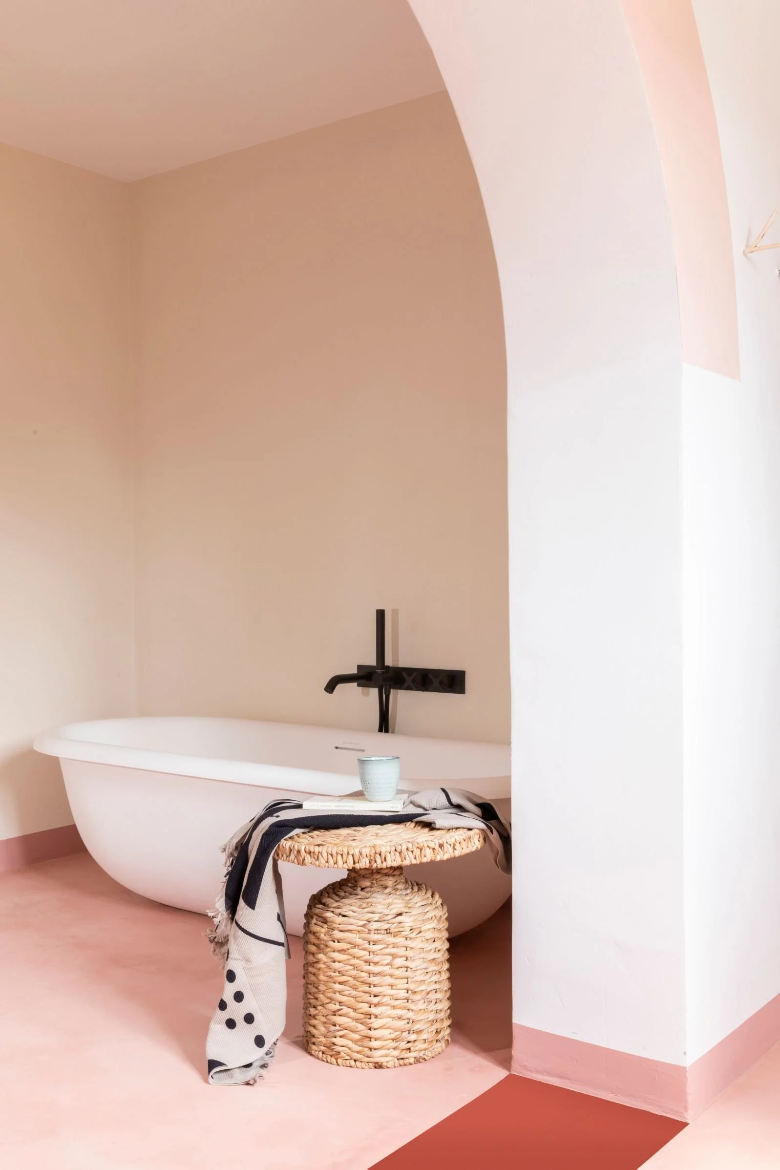 Bathroom (3) (1)web.jpg