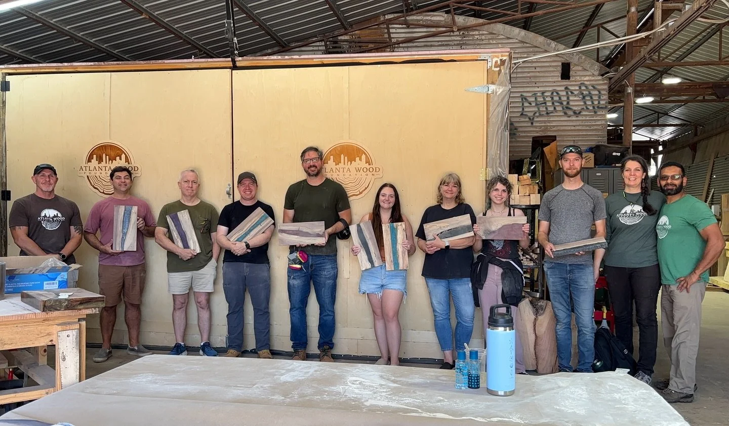 We thoroughly enjoyed having everyone for our first Epoxy Pouring Class! We had a great group of people! Loved seeing what they each created 🤎 Thank you all for joining us!
&bull;
&bull;
&bull;
#epoxy #epoxyclass #woodworking #cuttingboards #learnso