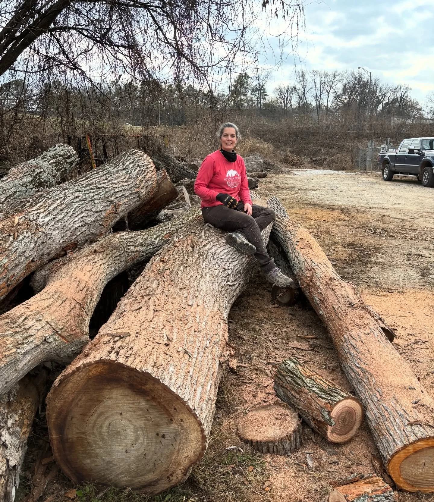 Ridin&rsquo; dirty&hellip;or sawdusty, into 2026 on this Siberian Elm beauty! We will be open normal hours this week! Too much to do to close up for NY&rsquo;s day, so come by and grab a slab of that good wood!

Wishing you all a safe, healthy, and h