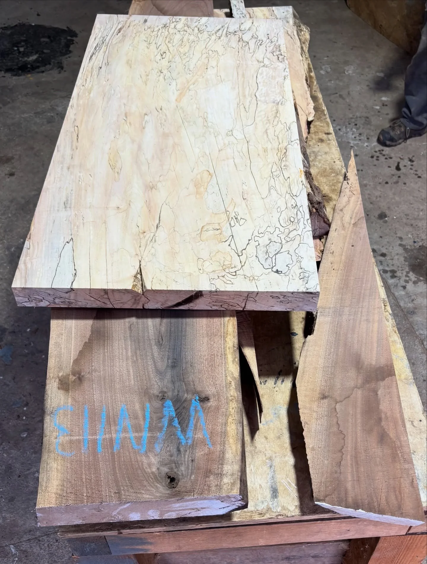 We understand not everyone has all the shop things, to do all the shop things! So we are happy to offer extra services to help get you started! Like track-saw cuts to give you a nice straight edge, or rip it down the center. We also offer planing, CN