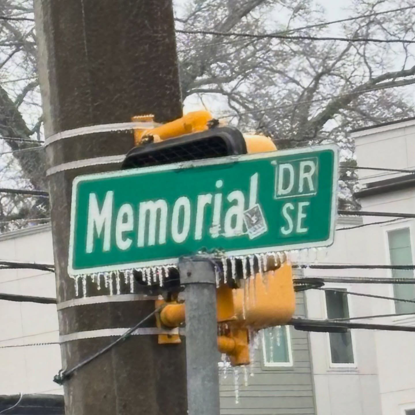 We are open today! It&rsquo;s chilly, but we&rsquo;re here ❄️