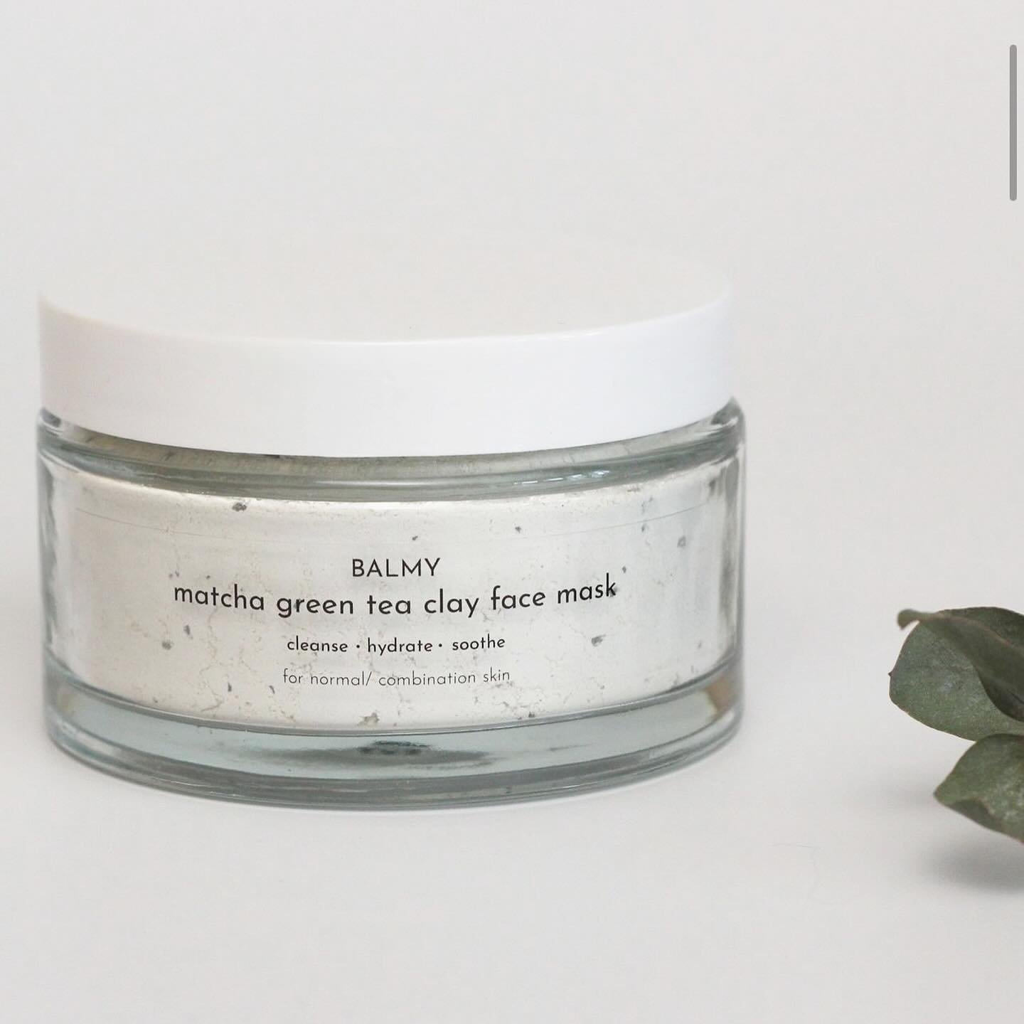 Our member @balmy_uk offers, alongside her beautiful candles, also all natural face masks, bath salts and hand &amp; body creams. 
🩶
Their face and body care products are handmade in the UK, with every detail designed to make you feel good.  Perfect