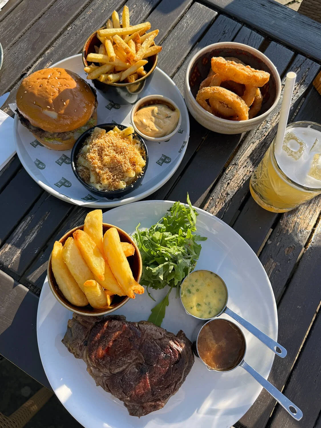 Review: Sunshine, Flavour &amp; Spring Vibes at The White Horse, Harpenden