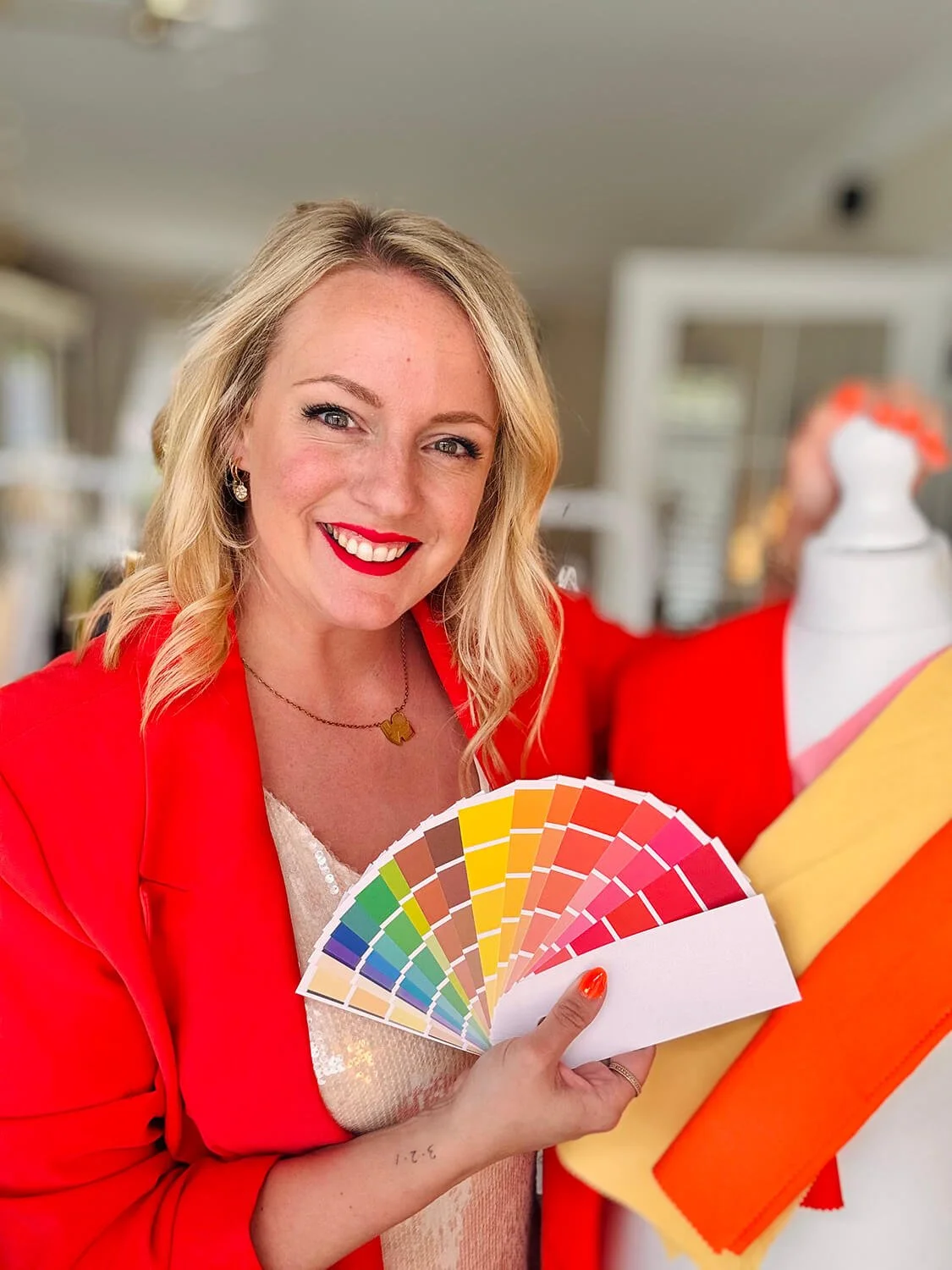 wardrobe retold clothes fashion stylist harpenden hertfordshire colour chart analysis