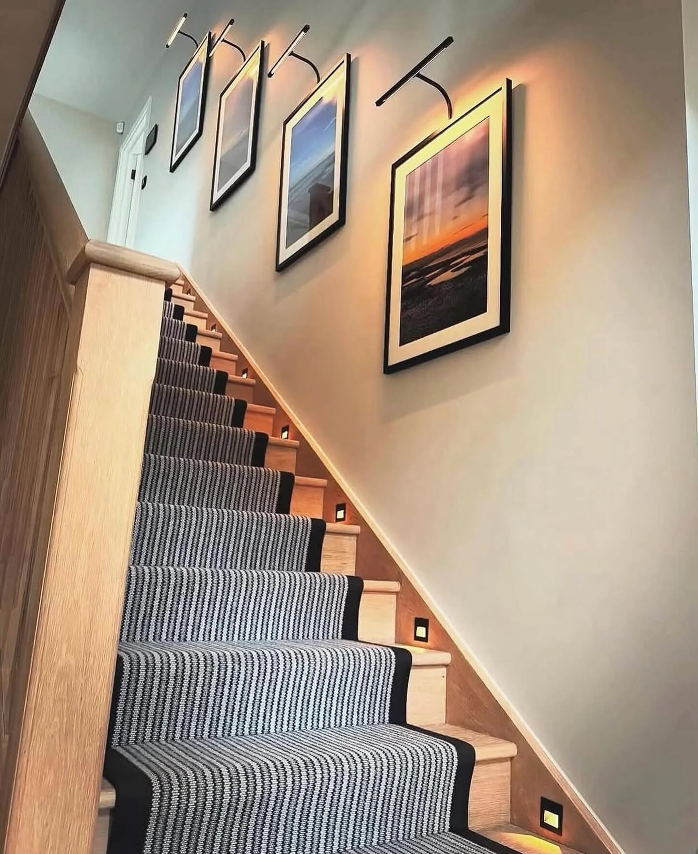 Home Lighting Design
💡
Our member @smart_energy_ltd completed this lovely project using @astrolighting&nbsp;mondrian frame mounted LEDs &amp;&nbsp;@orlunaled&nbsp;vio square fittings.
🏡
Contact Smart Energy for all your electrical needs.

📞 01923 