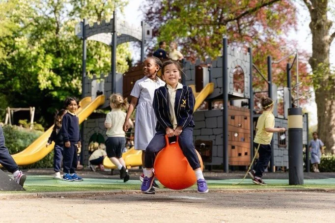 Discover the warmth, creativity and sense of adventure at St Albans High School for Girls Prep
📚
Join our member @stahschool in the beautiful village of Wheathampstead for a relaxed Saturday morning exploring the Prep School. Take a tour of the faci