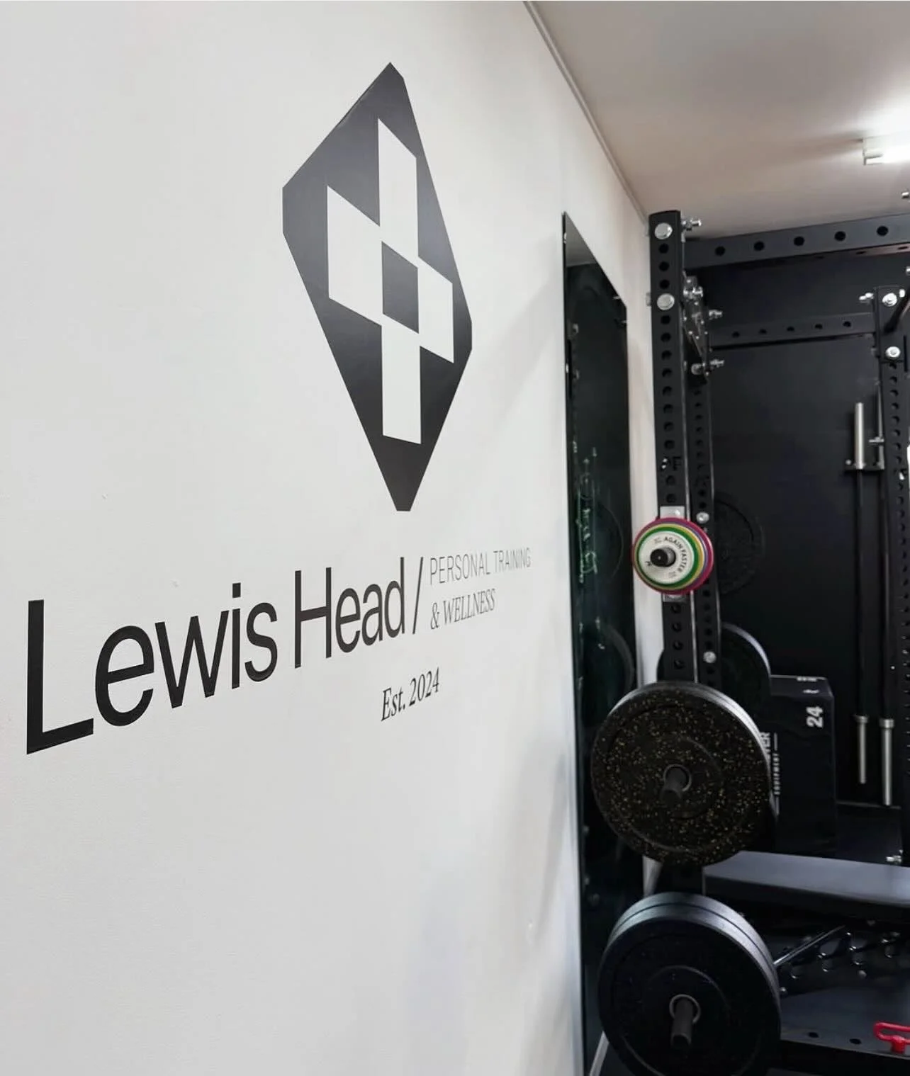 💪 Step inside a space built for progress💪

With our member @lh_personaltraining_wellness every detail has been designed to help you train with purpose. From premium strength equipment and functional training zones to a private, welcoming environmen