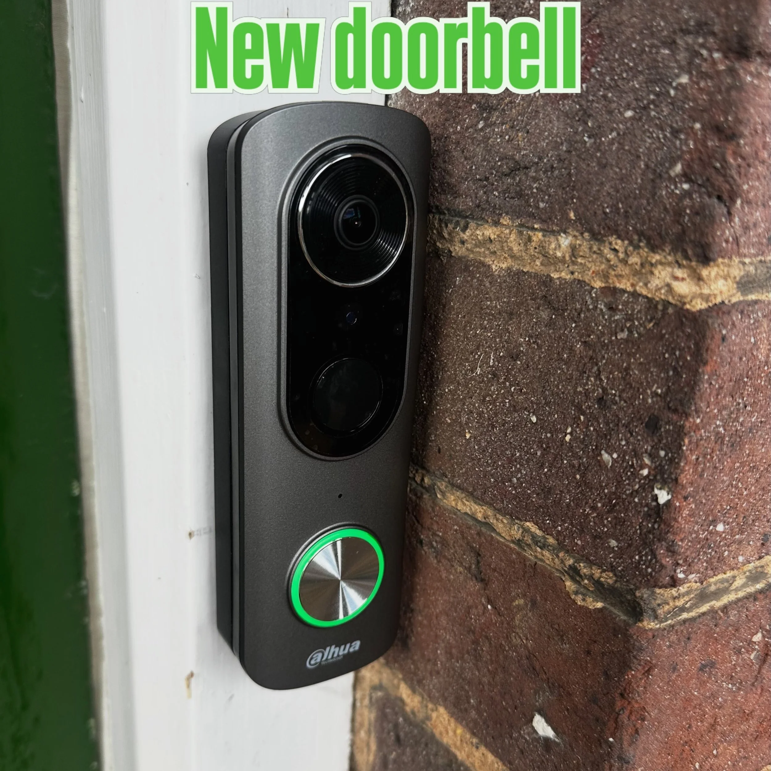 Our member @countrifinetworks installed a smart WiFi doorbell for an existing client, complete with a wireless chime, providing a simple, cost-effective way to see exactly who&rsquo;s at your door.
🔔
The system is easy to use through the @dahuaukie 