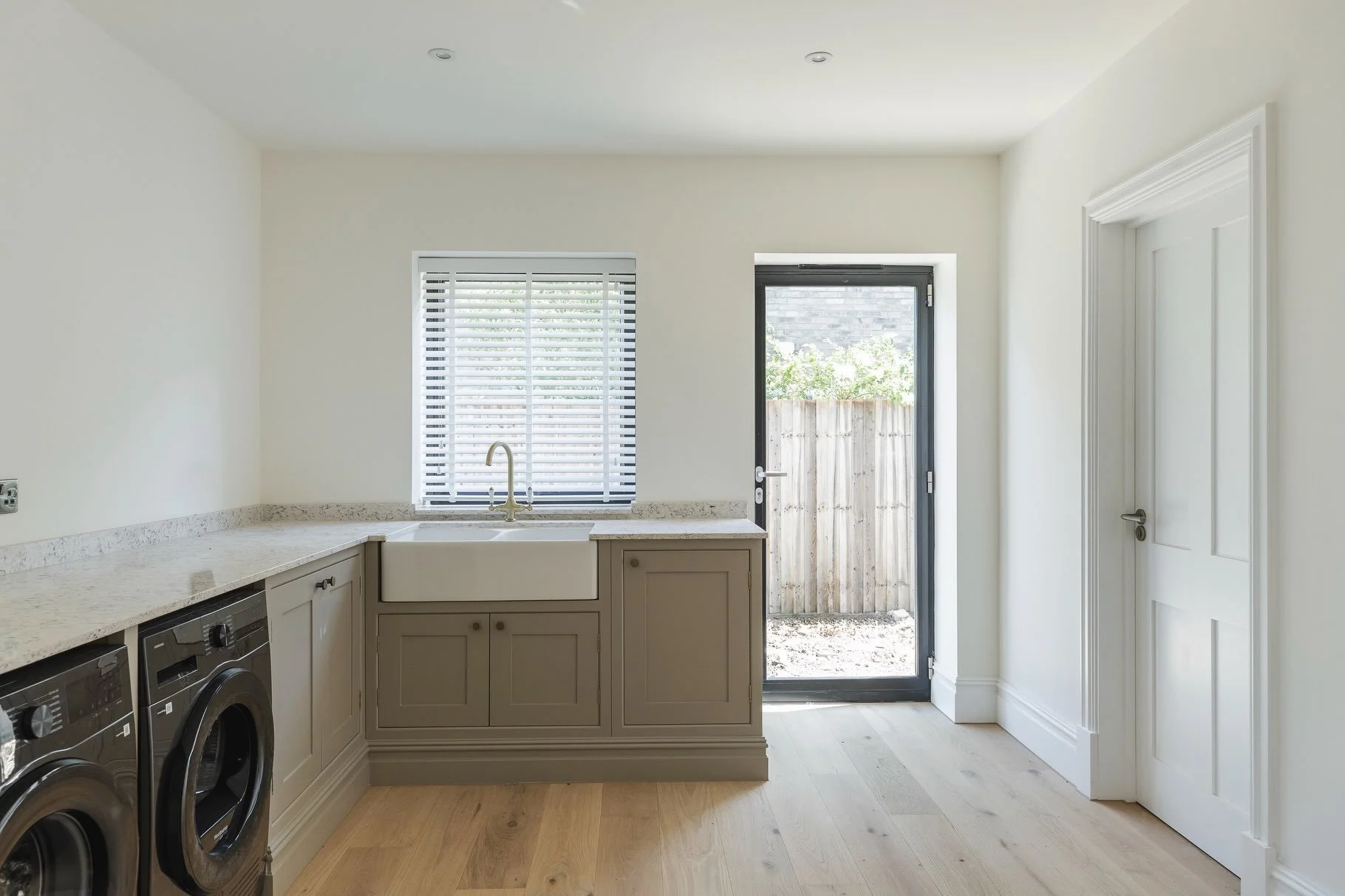 🌟 The details make all the difference. 🌟 

Our member @rosewood_contracting has recently completed a new build project. @rosewood_contracting designed, manufactured, and installed this bespoke utility room entirely in-house by their skilled joinery