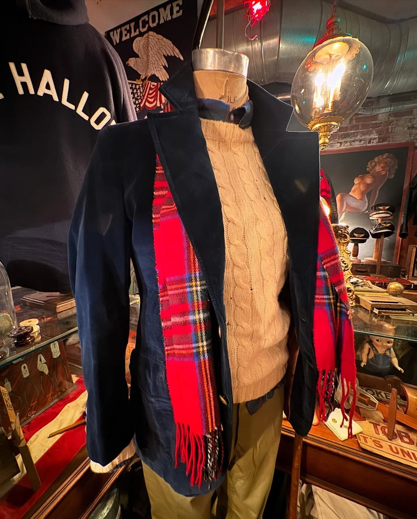 Vintage couture sports coat
.
.
#ghosttownap
#RRHell
#DoubleRHell