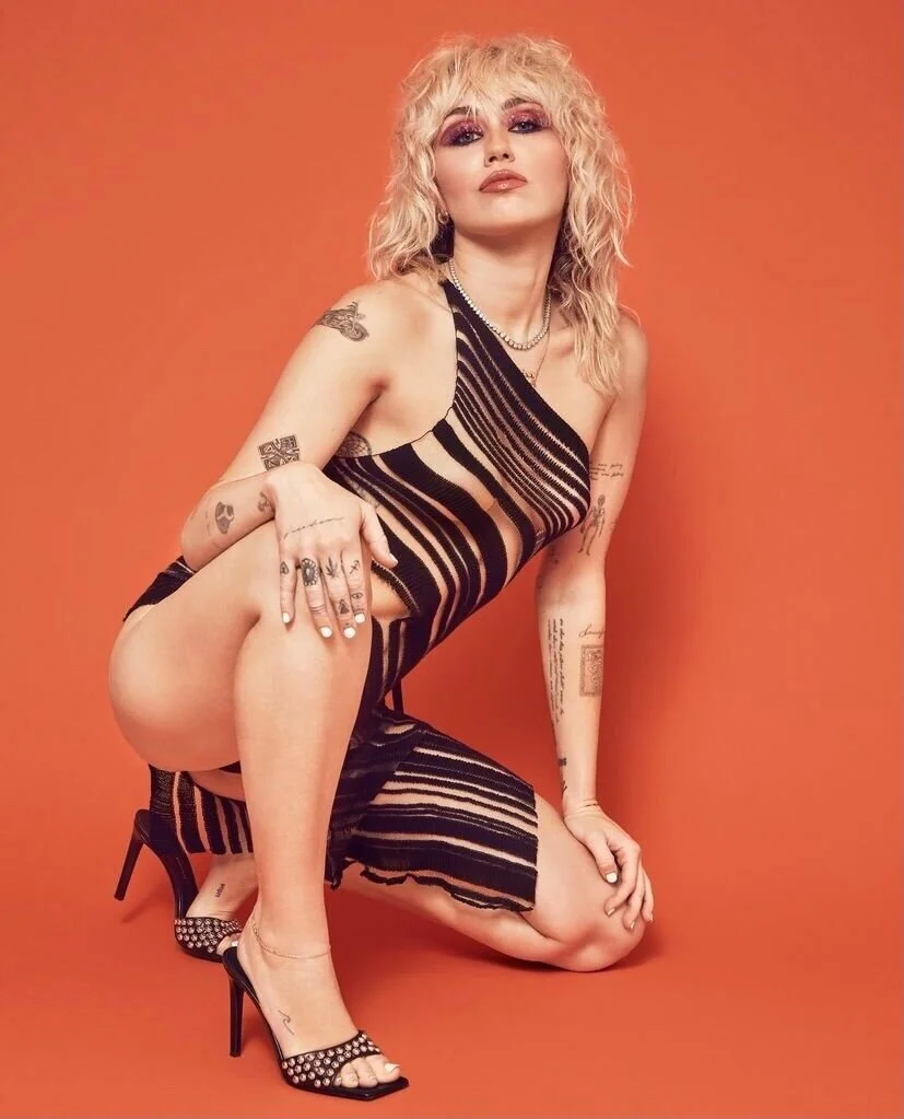 Miley Cyrus wearing George Trochopoulos, 2021