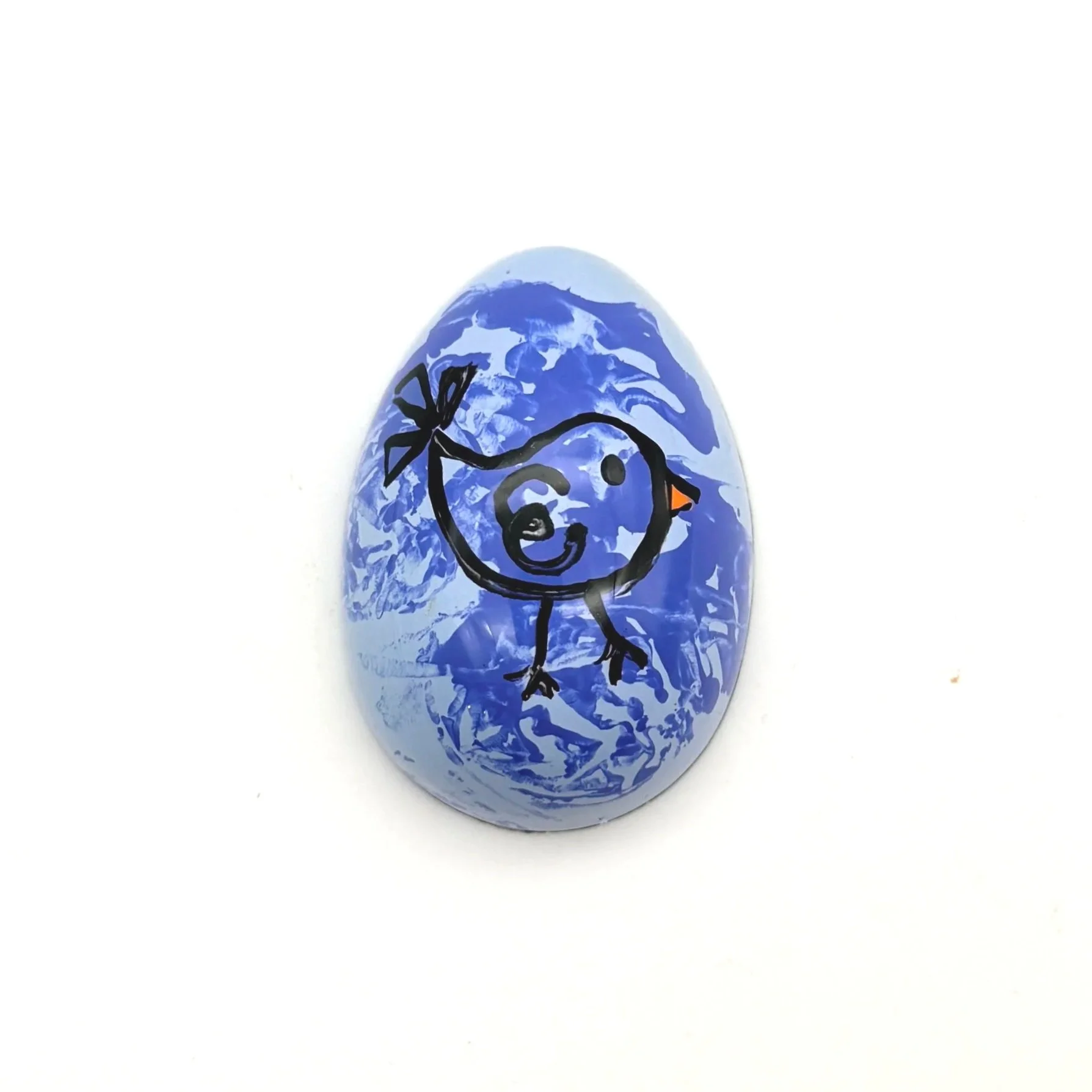 Blue egg with bird
