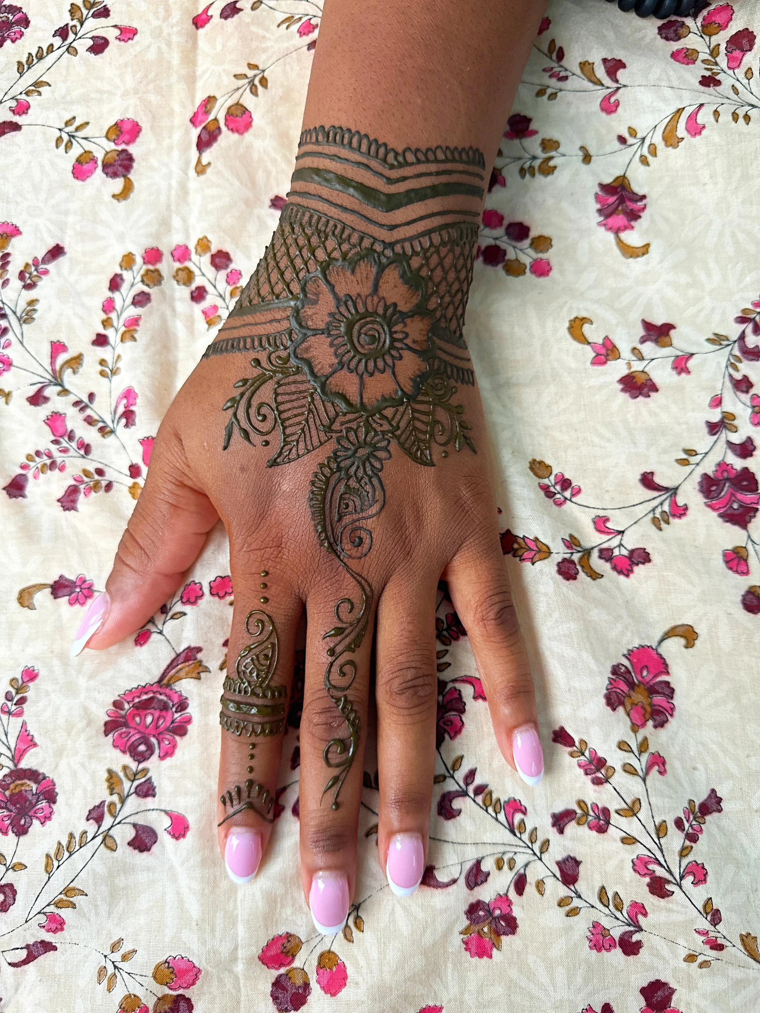 henna glove.jpeg