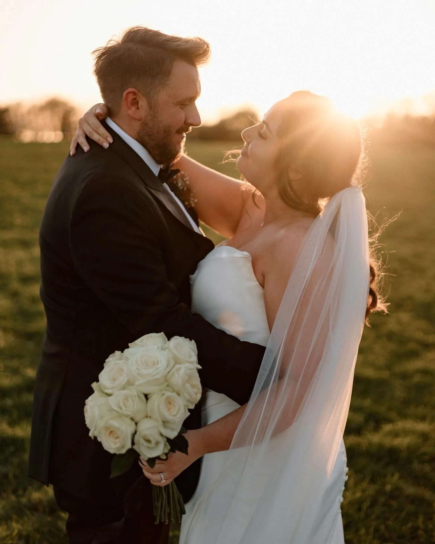 Wedding season started with a huge party for H&amp;K nestled in the Cotswolds @crippsbarn ✨ a big reminder of how much fun my job is✨ massive congratulations to you both - loved being a part of your day! 🤍🤍

Videographer @lukaslaurafilms 
Second ph