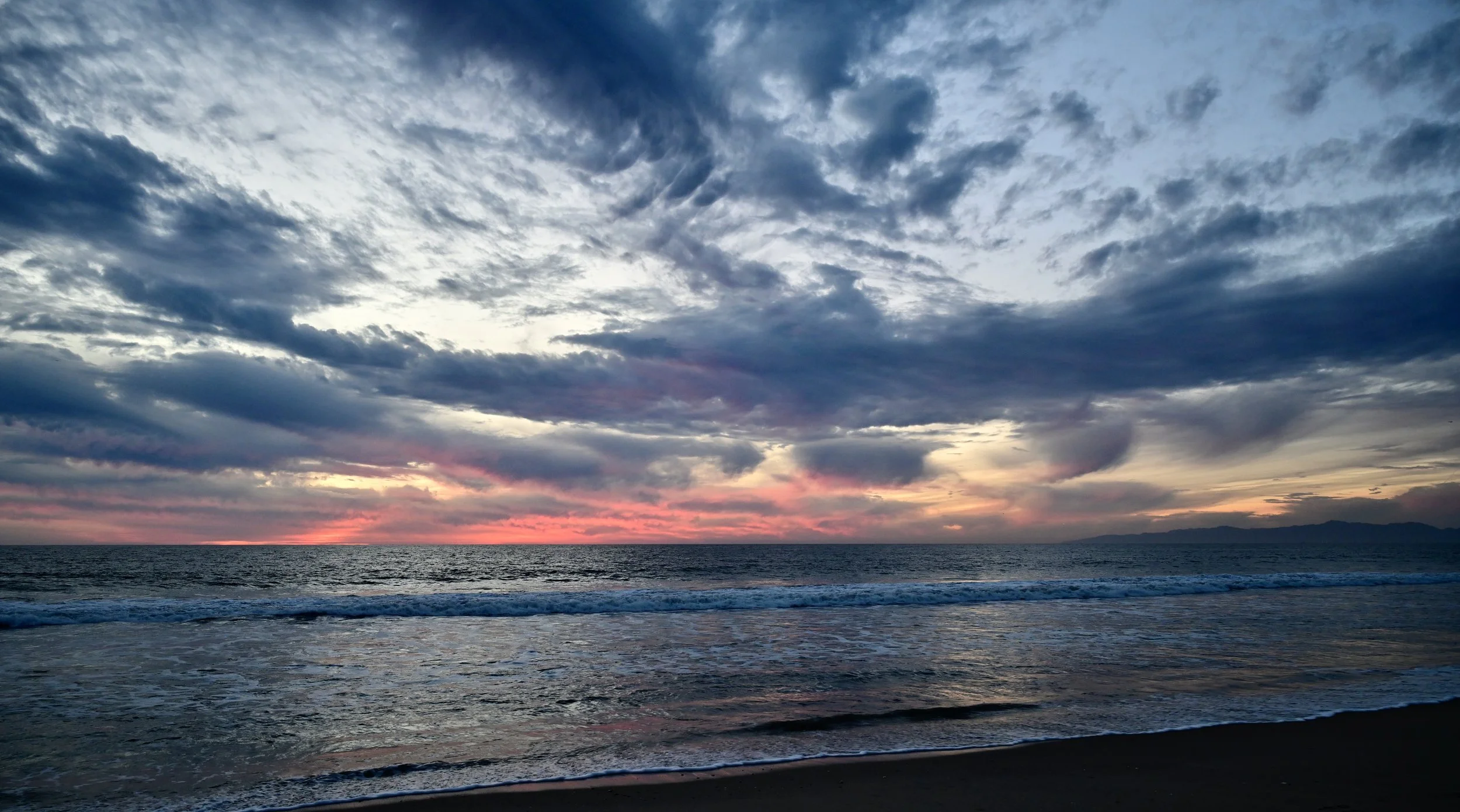      

 
   “Distance is the only answer to disrespect. Don’t react, don’t argue, don’t give into drama. Simply remove your presence” 
 




















  
  



     