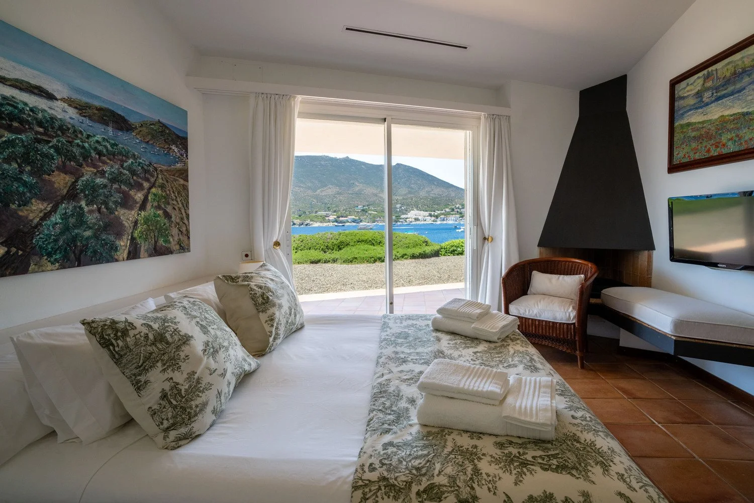 Location villa luxe Cadaques Oliveres chambre vue mer