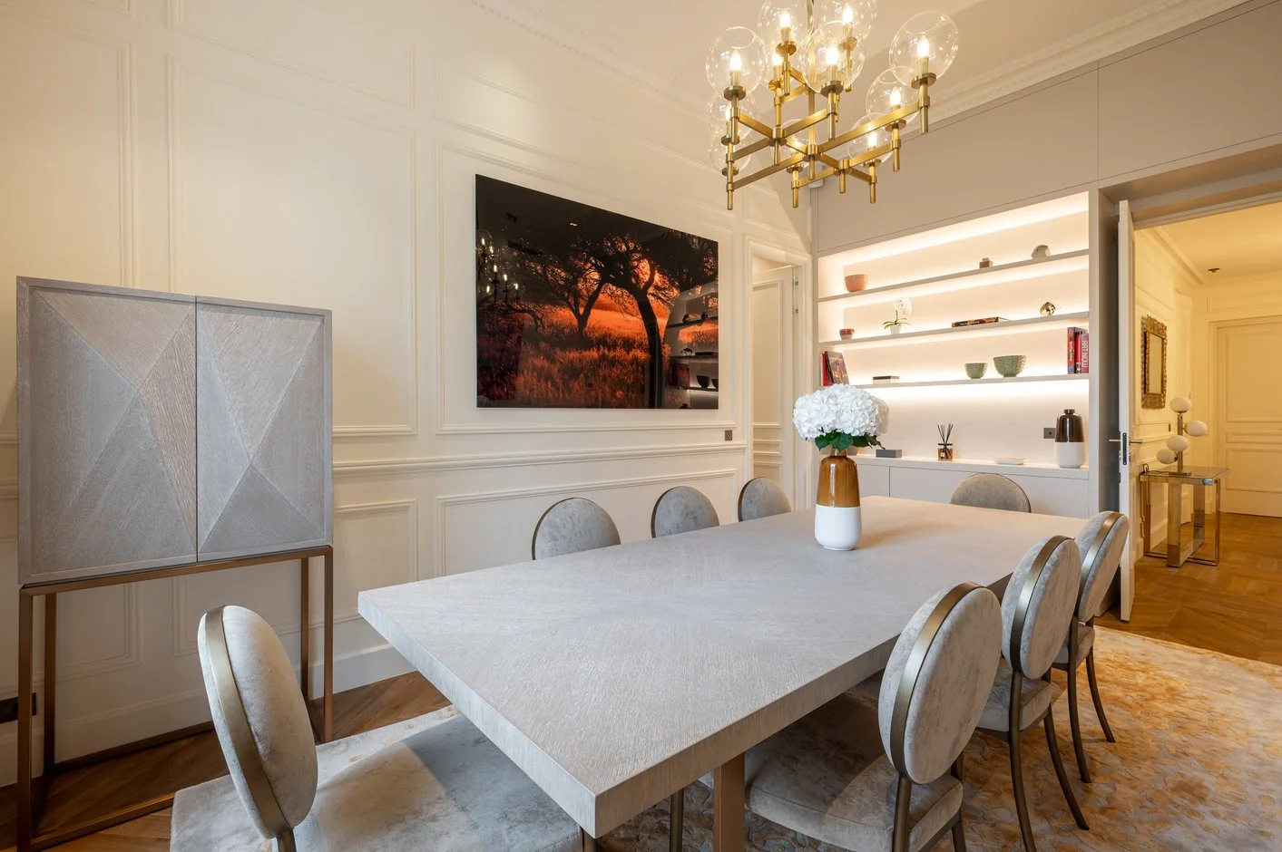 Appartement de luxe Paris Montaigne salle à manger