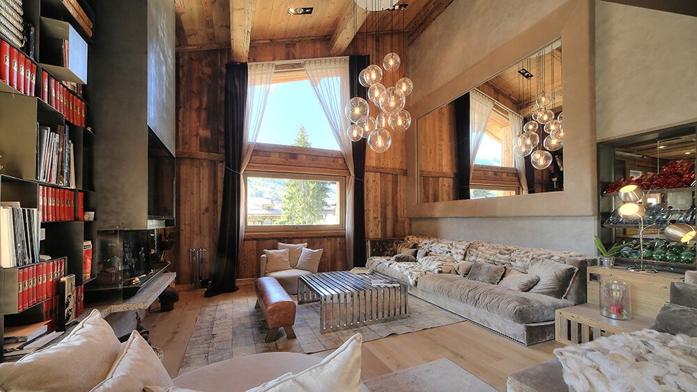 Prestigious chalet in Megève at the foot of the slopes with hotel service, swimming pool and spa