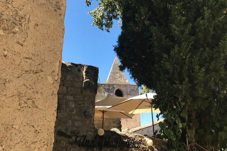 Cultural tour of Provence and Alpilles villages
