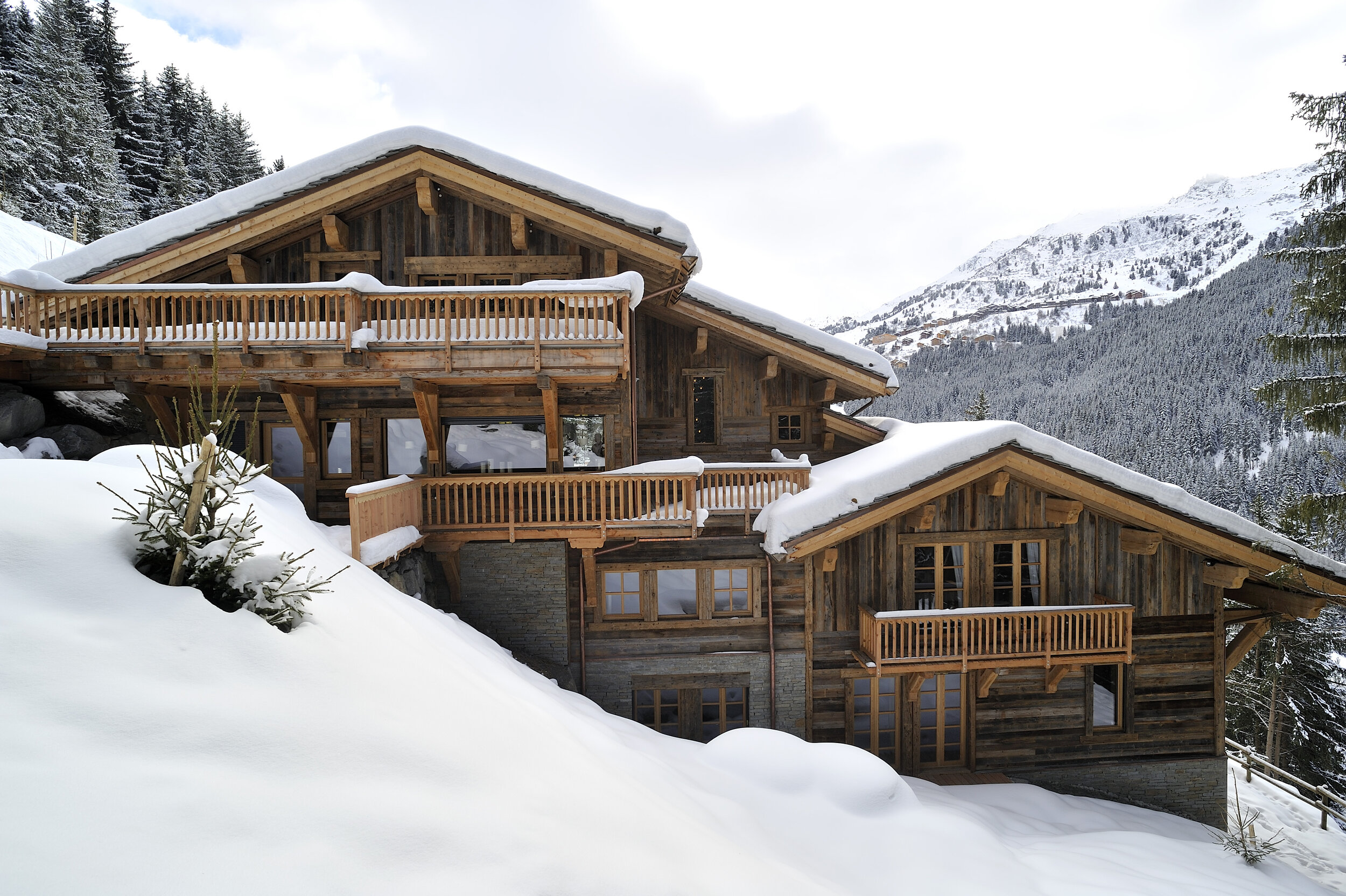 luxury villa to rent meribel